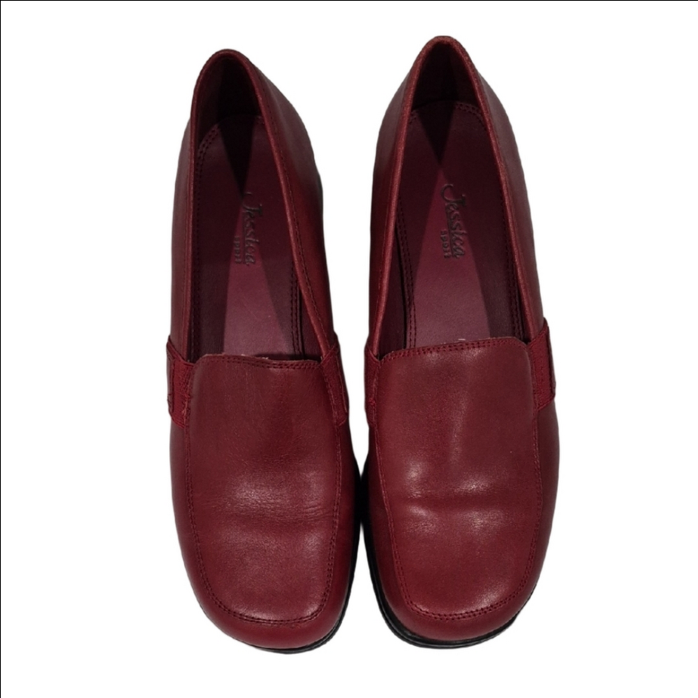 Jessica Sport Leather Burgundy Women's Slip-On Loafers Size 7
